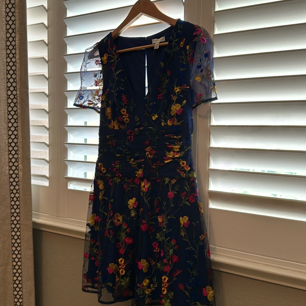 ML Monique Lhuillier be with flower dress